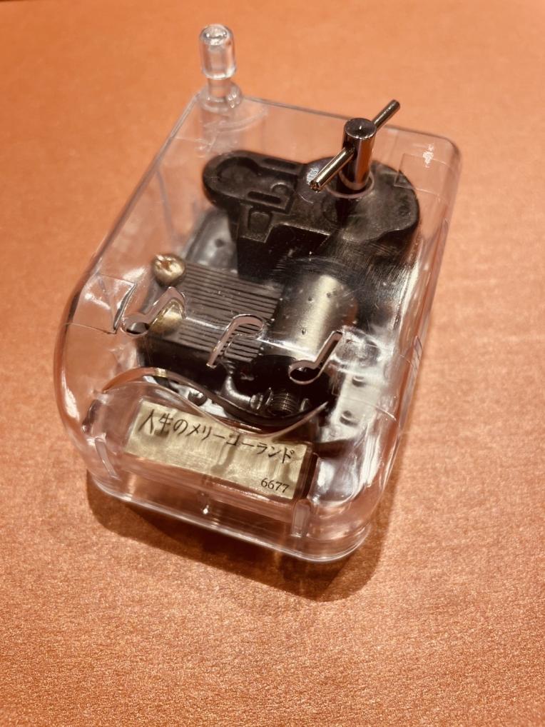 オルゴール入荷しました。