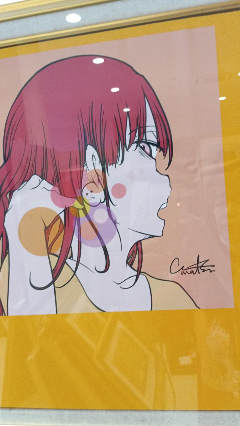 明るい人気のティシャツ！