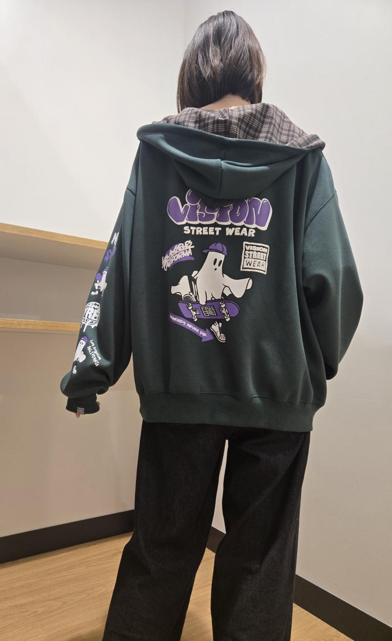 【待望の新作入荷✨️】人気のストリートカジュアル『VISION STREET WEAR』のスウェット&パーカー入荷しました‼️Right-on