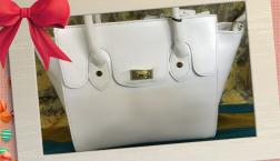 本日新入荷のイタリー製バッグ￥26000〜￥36000