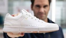 【大人気ホワイトスニーカー】ロジャー・フェデラー選手との共同開発モデル！