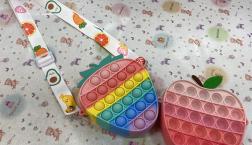 大人気商品プッシュポップポシェット再入荷！