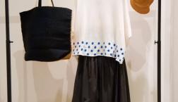 grinの爽やかドットニット入荷しております♪