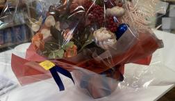 秋冬カラーの造花アレンジ！