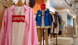 ステキな古着が続々と入荷しています！