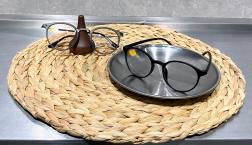 調光レンズファッショングラス新登場★