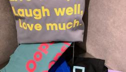 カラフル‼︎トートバック新登場★