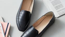 【新作商品入荷】ウィメンズ　らくっション踏めるバブーシュ