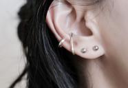 ピアスの穴が空いていない方でも◎ear cuff item！