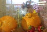 マネシルクスクリーン版画　あなたも幸せの中！