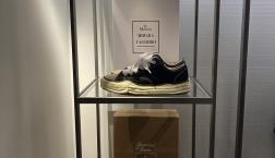 ピックアップスニーカー紹介！！