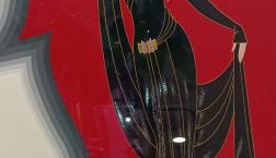 観音様に似てますね！バレンタインデー・ホワイトデーセール開催中！