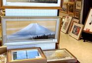 続々と新入荷